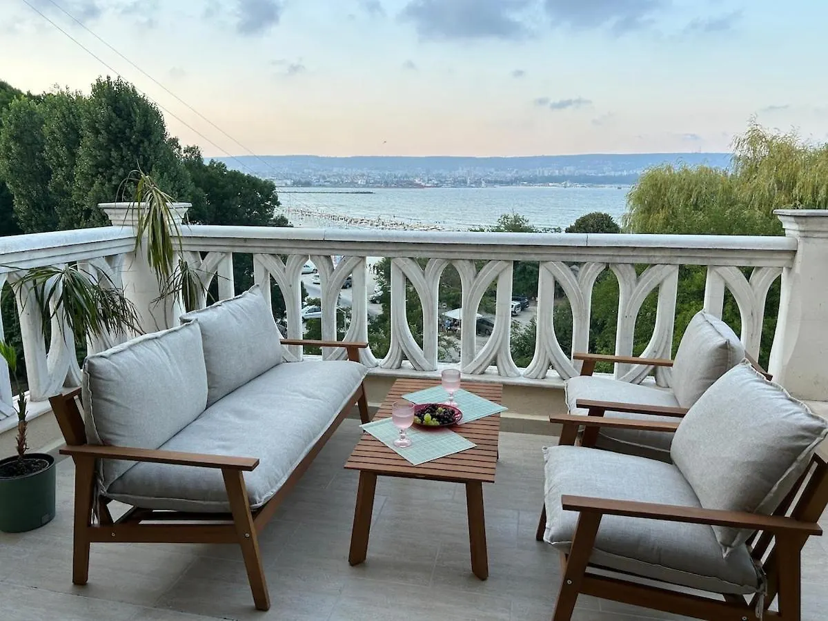 Wavehaven Apartment At South Bay Varna